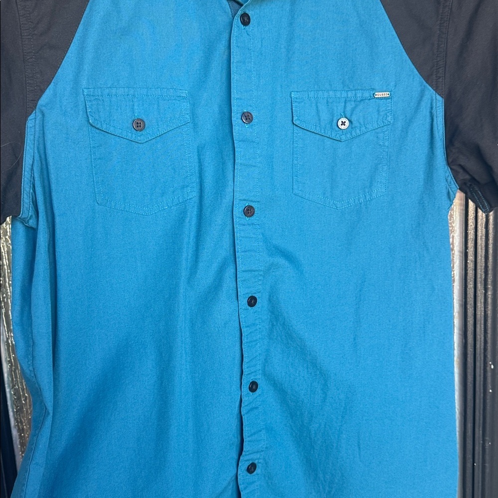 GUESS Men's Blue and Black Casual Shirt - Picture 4 of 6